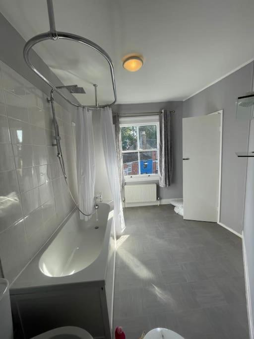 Brady'S Glastonbury Beautiful Pad Great Location! 外观 照片